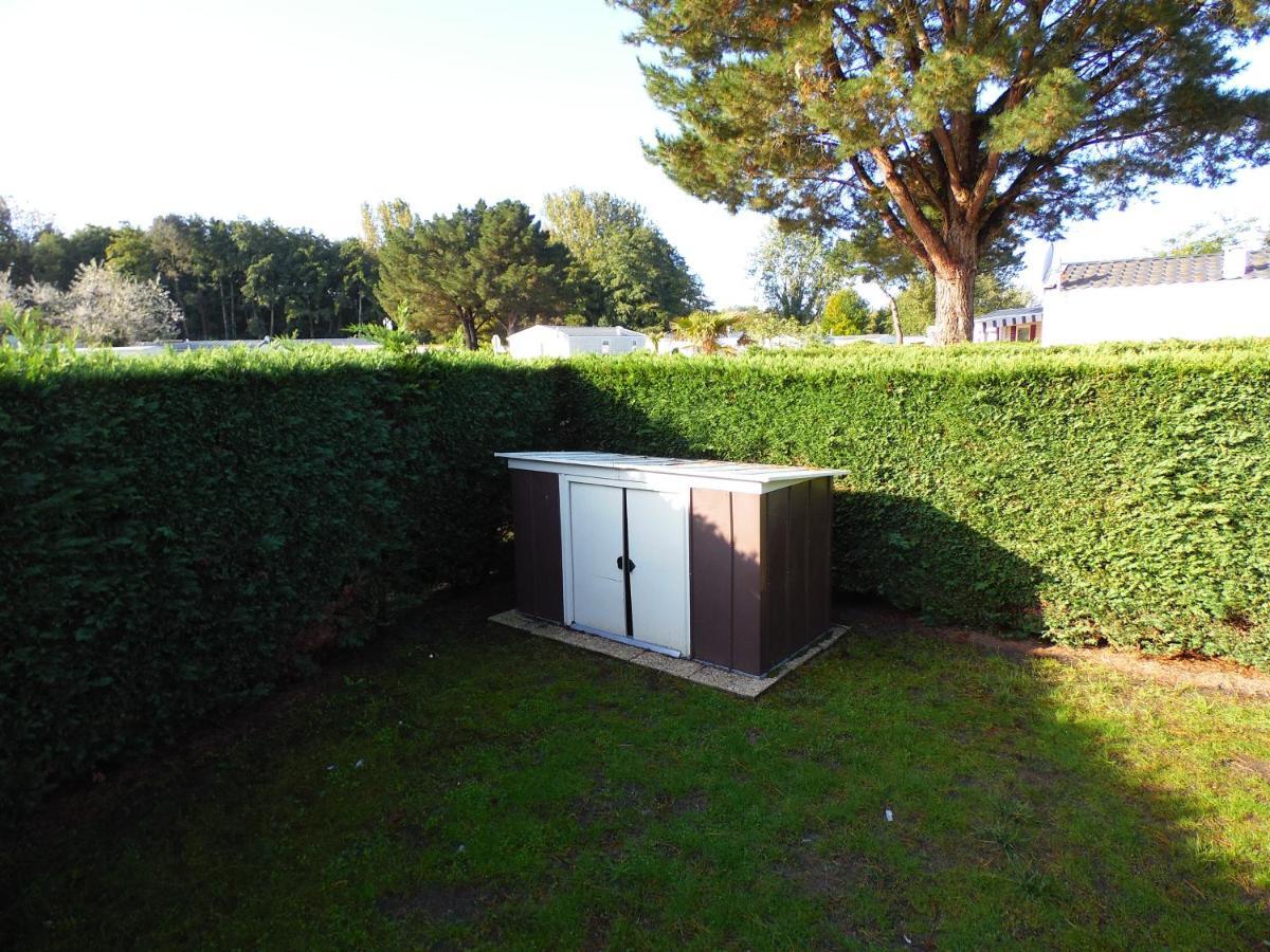 Camping Les Charmettes- Les Mathes Exteriér fotografie